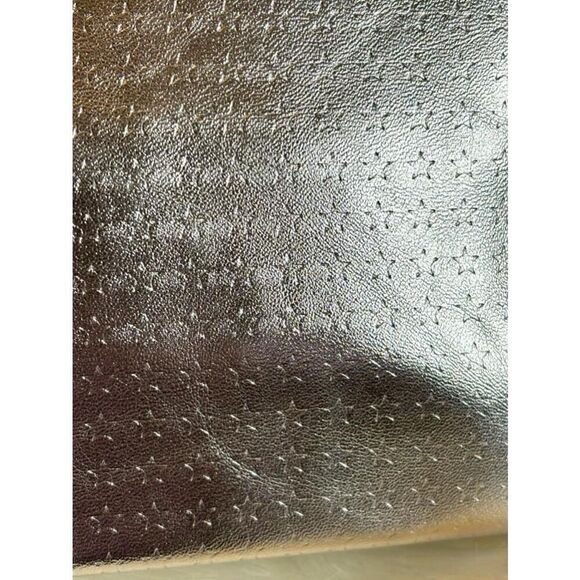 YSL Yves Saint Laurent Beaute Silver “Stars" Cosmetics/Travel Pouch Large NWT - Picture 4 of 12